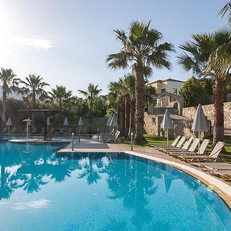 Langley Resort Almirida Bay Экстерьер фото