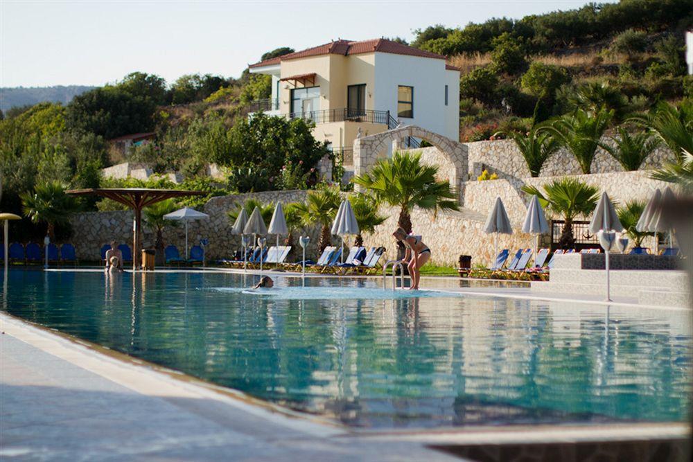 Langley Resort Almirida Bay Экстерьер фото