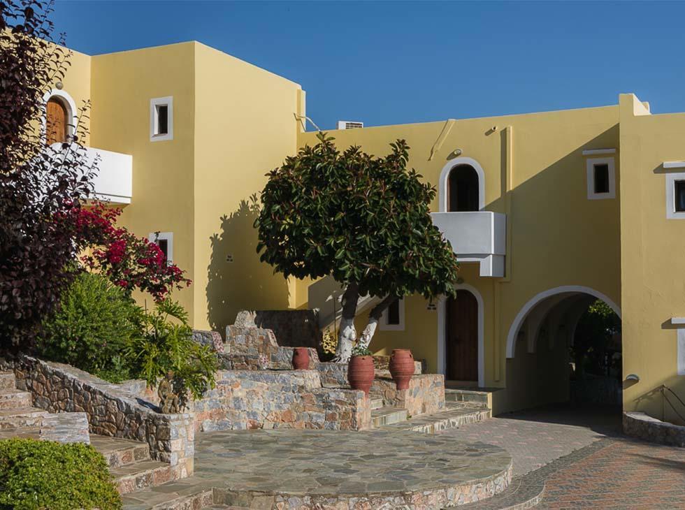 Langley Resort Almirida Bay Экстерьер фото