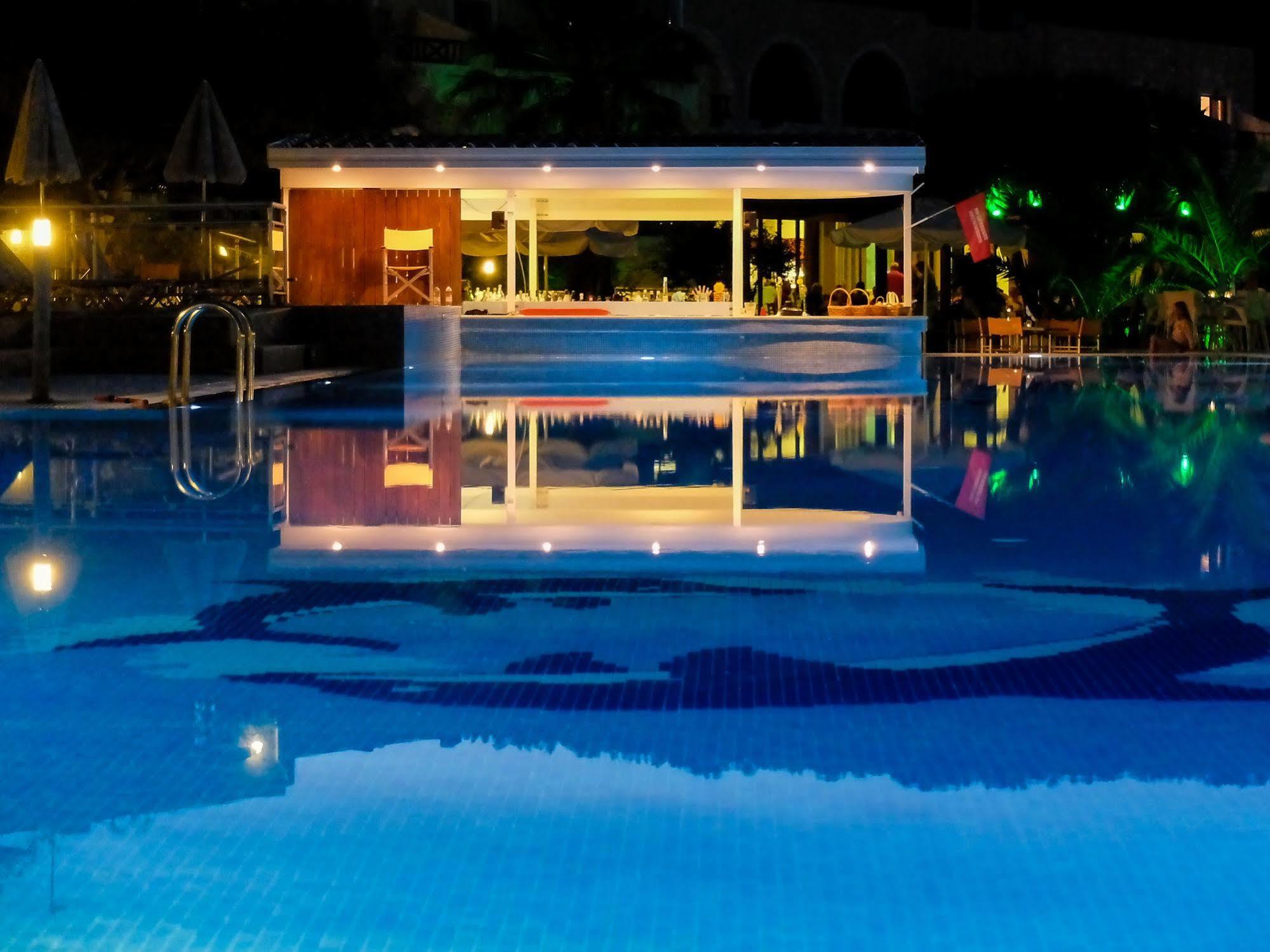 Langley Resort Almirida Bay Экстерьер фото